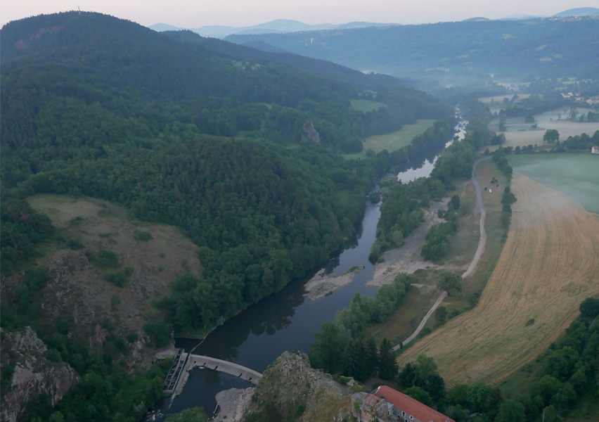 survol de la Loire en montgolfière- Le Puy en Velay - Haute-Loire - Département de la Haute-Loire - Haute-Loire tourisme - Auvergne-Rhône-Alpes -  Rassemblement international de montgolfières