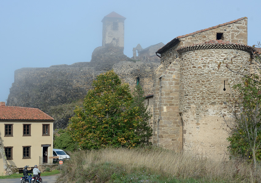 Location mob à Manu - Tourisme vert - Haute-Loire - Département de la Haute-Loire - Auvergne-Rhône-Alpes - Destination Haute-Loire - saint ilpize