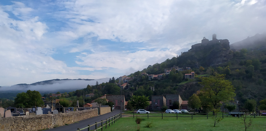 Location mob à Manu - Tourisme vert - Haute-Loire - Département de la Haute-Loire - Auvergne-Rhône-Alpes - Destination Haute-Loire - saint ilpize