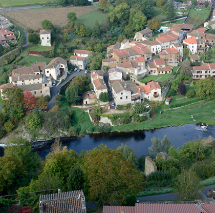 Location mob à Manu - Tourisme vert - Haute-Loire - Département de la Haute-Loire - Auvergne-Rhône-Alpes - Destination Haute-Loire - saint ilpize