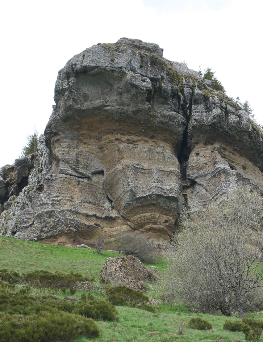 Frédéric Lavachery  - cirque des Boutières - Mézenc - écotourisme - découverte Haute-Loire - Département de la Haute-Loire - Haute-Loire tourisme - Auvergne-Rhône-Alpes - Myhauteloire - Haroun Tazieff