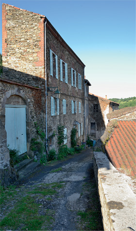 Auzon - village médiéval - Livradois Forez - monument de France - Citadelle - Haute-Loire -  tourisme vert - Département de la Haute-Loire - Haute-Loire tourisme - Auvergne-Rhône-Alpes - Myhauteloire