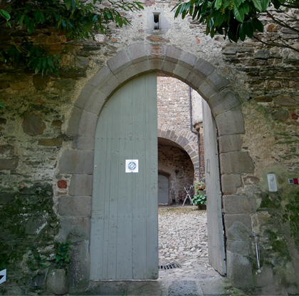 Châteaux Haute-Loire - Médiéval - Château de Lespinasse - 43100 Saint Beauzire - Tourisme vert - Département de la Haute-Loire - Haute-Loire tourisme - Auvergne-Rhône-Alpes - Myhauteloire