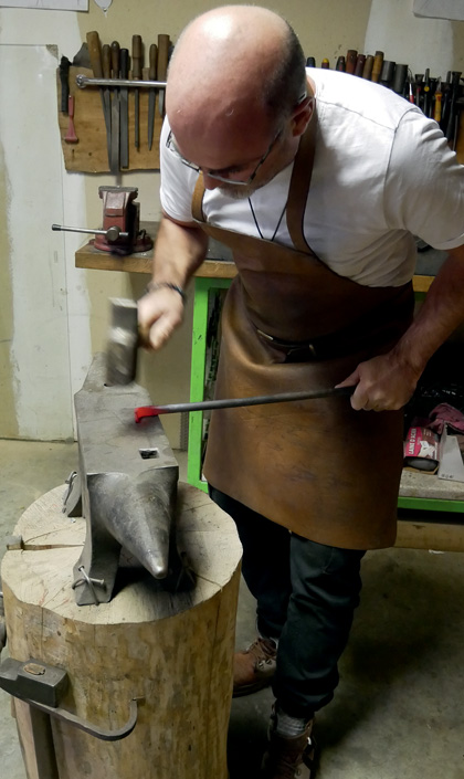 Artiste contemporain - Artisanat d'art - Sculpteur bois et fer forgé - Yssingeaux - Région Haute-Loire - Département de la Haute-Loire - Haute-Loire tourisme - Auvergne-Rhône-Alpes - Myhauteloire