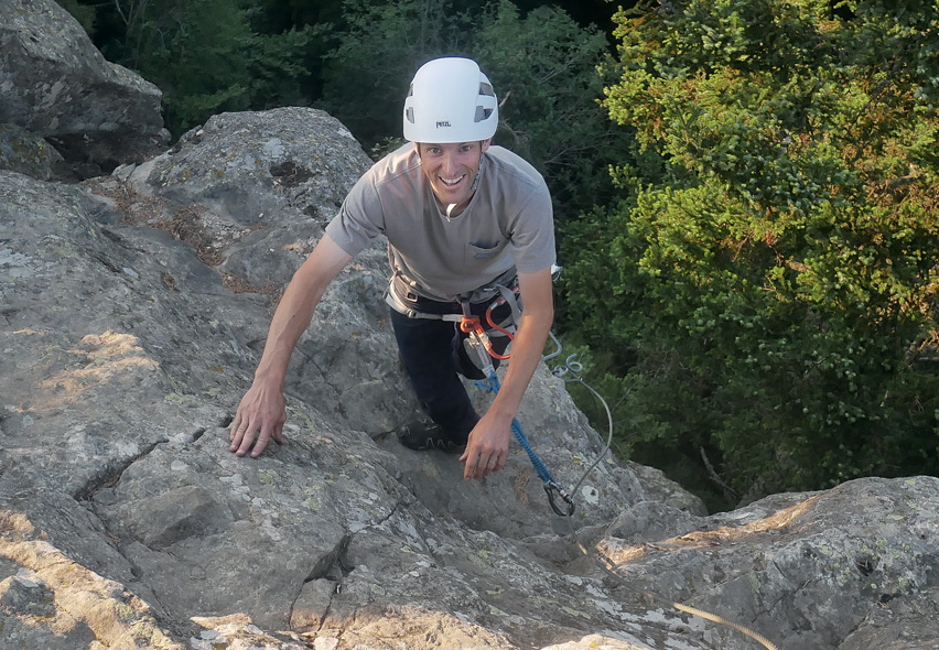 Via Ferrata de la Jorance - Le Pertuis 43 - Grottes - Escalade - Puits des Juscles - spéléologie -Tourisme vert - haute-loire - auvergne - myhauteloire - auvergnerhonealpes - regionauvergne - auvergnelife - région Haute-Loire - 43