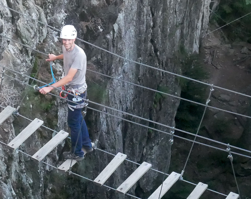 Via Ferrata de la Jorance - Le Pertuis 43 - Grottes - Escalade - Puits des Juscles - spéléologie -Tourisme vert - haute-loire - auvergne - myhauteloire - auvergnerhonealpes - regionauvergne - auvergnelife - région Haute-Loire - 43