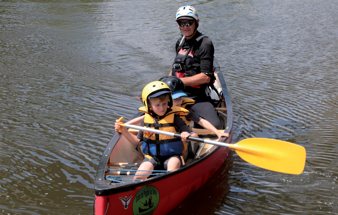 Jeune Loire - Kayak - Canoé - Location - Guide - Ecole de Pagaie du Velay - Vorey sur Arzon 43800 - Haute-Loire - expérience insolite - Ecotourisme - tourisme passif - haute-loire - auvergne - myhauteloire - auvergnerhonealpes - regionauvergne - auvergnelife - région Haute-Loire - 43